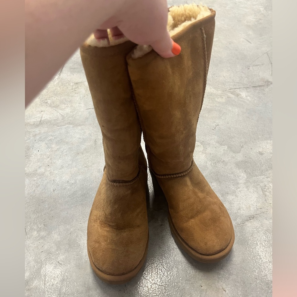 Ugg Chestnut Tall Boots, Size Women’s 7